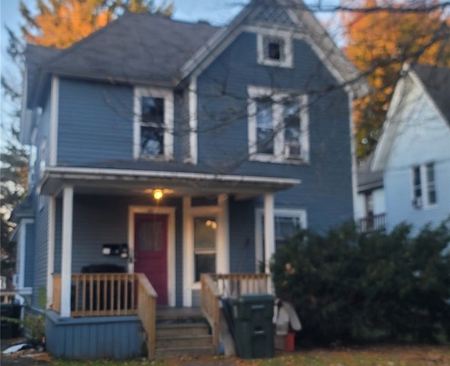 1st image of 15 Columbia Ave