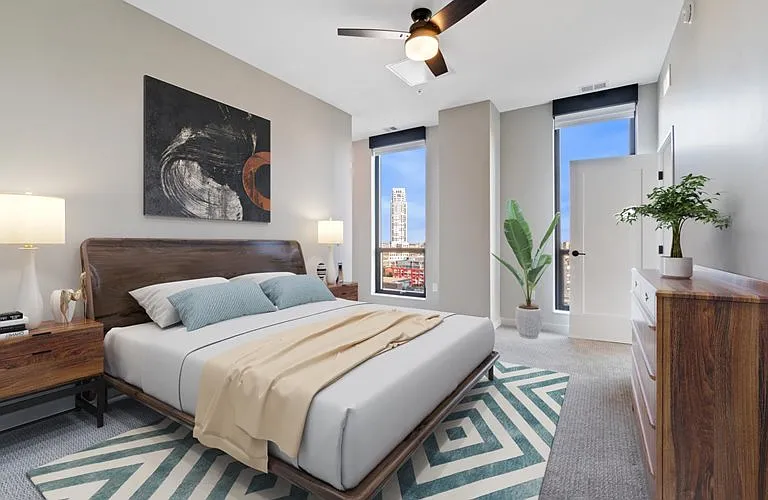 240 Park Avenue — Photo 17