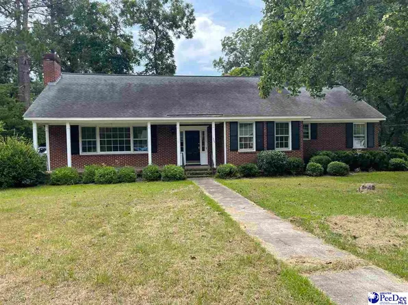 305 S Nettles St, Bishopville, SC 29010