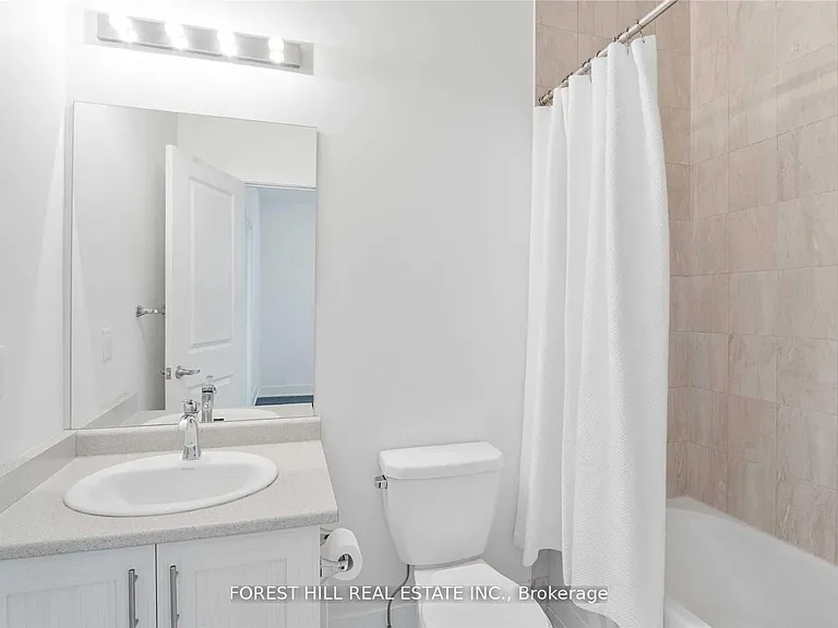 9144 Bathurst St — Photo 26