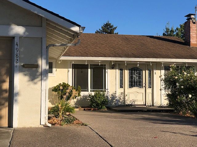 1st image of 4982 Windermere Dr