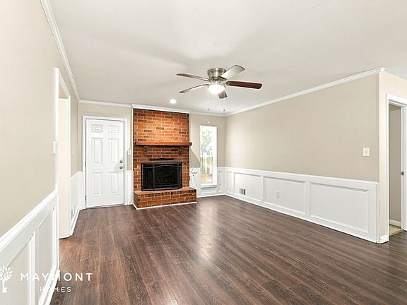 4th image of 357 Forest Ct