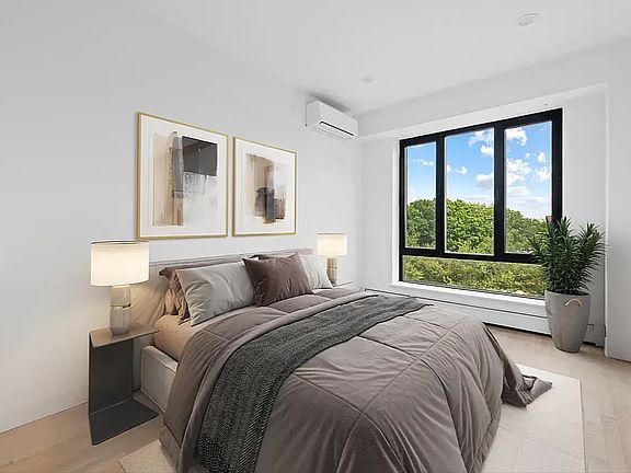 3rd image of 2600 7th Ave #4B