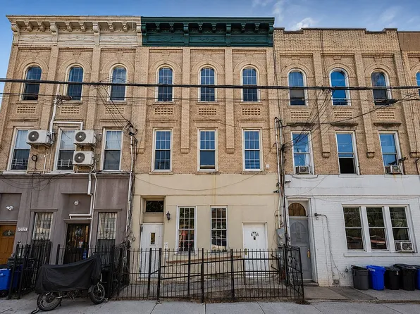 918 Glenmore Ave, Brooklyn, NY 11208