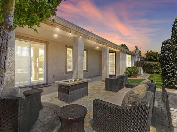 8004 Solomon Dr, Elk Grove, CA 95757