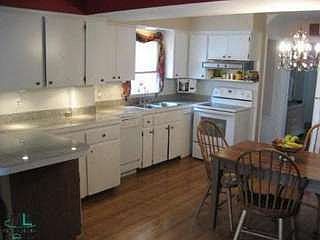 2nd image of 2048 Fleetwood Dr