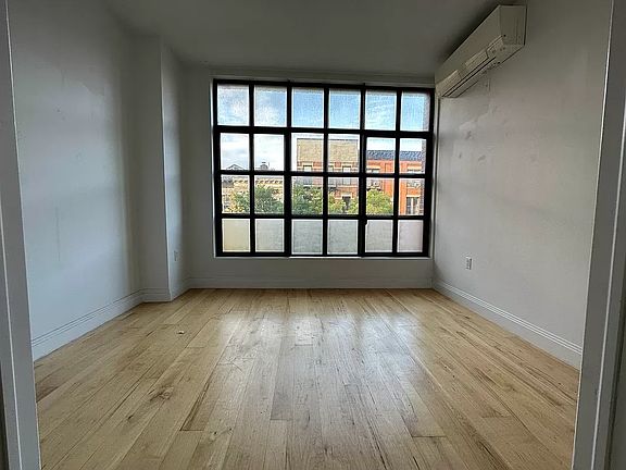 4th image of 564 Saint Johns Pl Unit 202