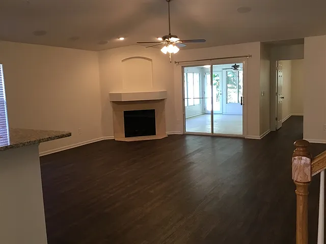 158 Sweetbrier Branch Ln — Photo 2