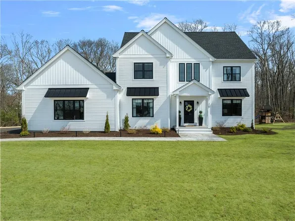 10 Kelsey Eden Way, Cumberland, RI 02864