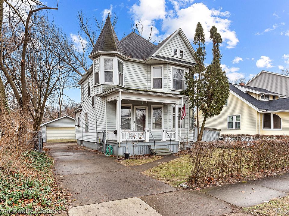 1st image of 426 E Kenilworth Ave