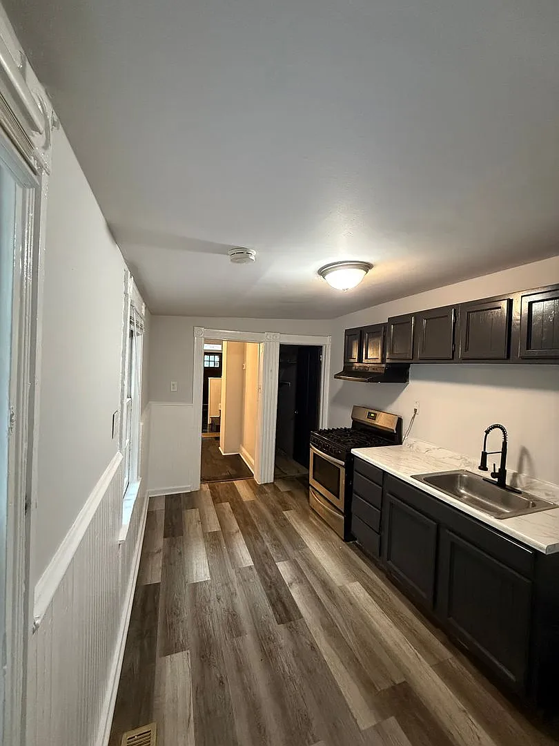 620 Lake St — Photo 4