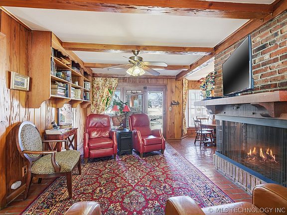 5th image of 4209 E 40th Pl