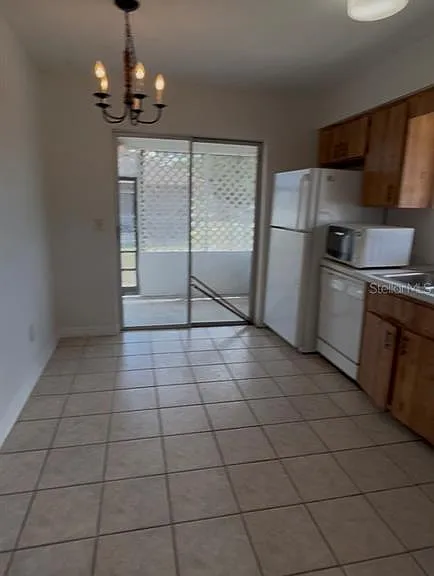 945 Bryan Ct — Photo 6