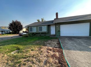 6845 F St #1, Springfield, OR 97478
