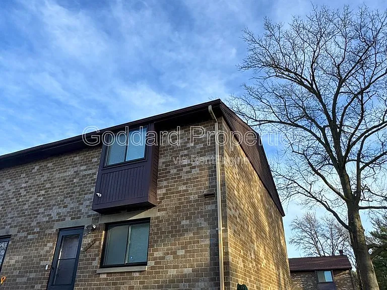 7193 Talisman Ln — Photo 2