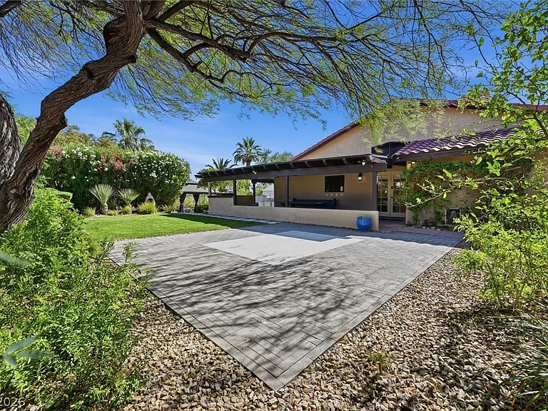1410 S Monte Cristo Way — Photo 40