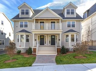 45 Murdock St #B, Brighton, MA 02135