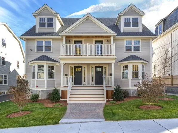 45 Murdock St #B, Brighton, MA 02135