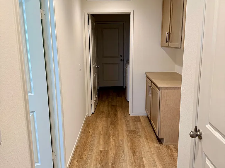 11702 Sebastian Rd — Photo 20