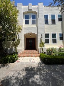 202 N La Peer Dr APT 8, Beverly Hills, CA, 90211