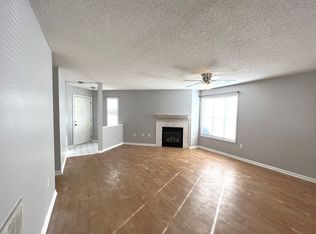 4162 Breezewood Dr UNIT 101, Wilmington, NC 28412