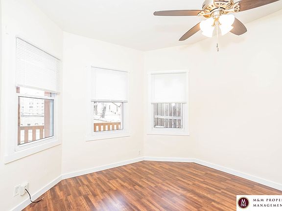 4th image of 113 N Oak Park Ave APT 2R