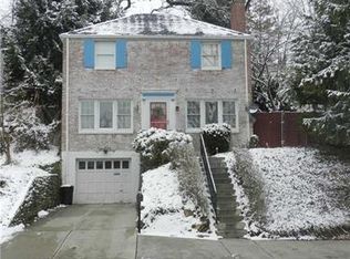 17 Oakville Dr, Pittsburgh, PA 15220