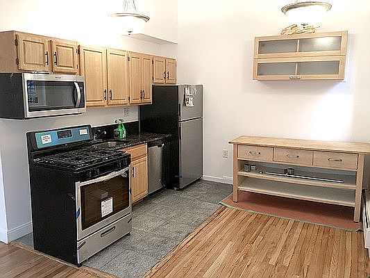 4th image of 336 Convent Ave APT 1B