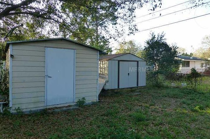 2nd image of 2827 25th Ave N