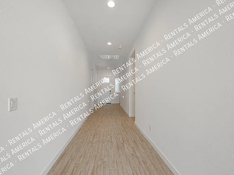2631 W Pecan Rd — Photo 6