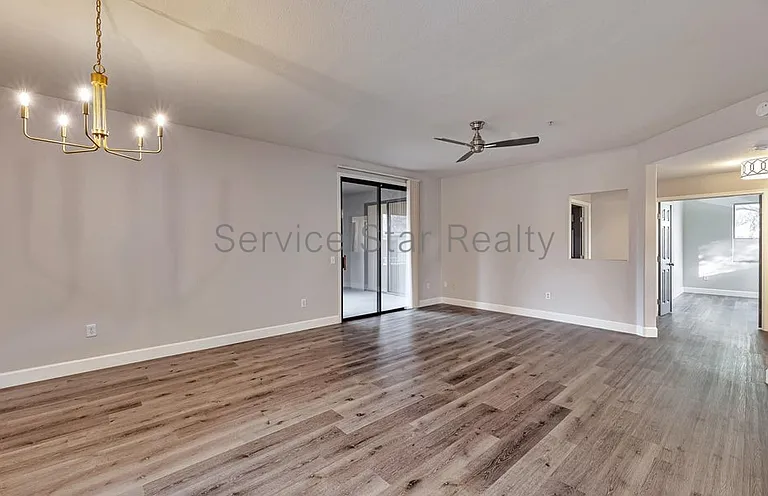 15252 N 100th St #2153 — Photo 3