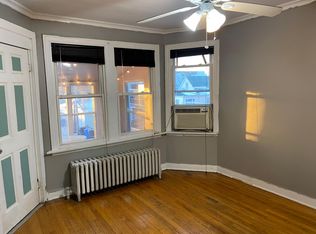 4210 N Kilpatrick Ave #2R, Chicago, IL 60641