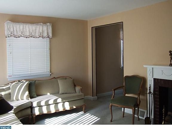 3rd image of 1728 Horner Ave