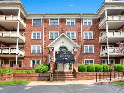 526 Sarah Ln APT 27, Saint Louis, MO, 63141
