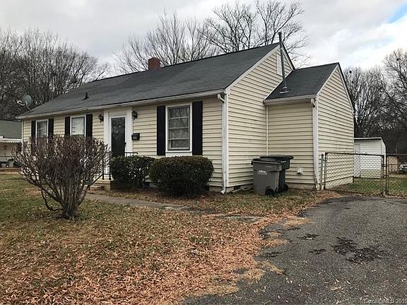 3rd image of 608 E 12th Ave