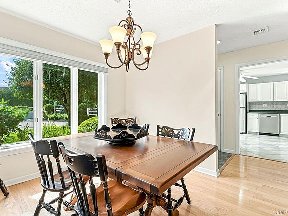 3rd image of 790 Heritage Hills #B