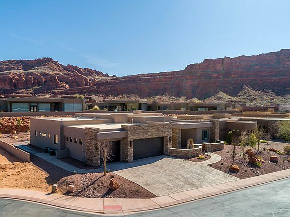 2nd image of 3052 Snow Canyon Pkwy #157