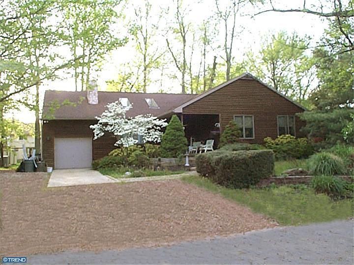 1st image of 21 Christian Ln