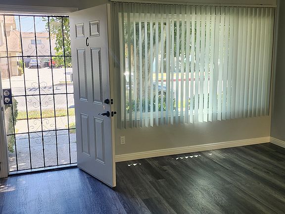 2nd image of 402 N Alhambra Ave