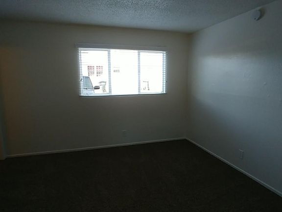 2nd image of 621 W Ocean Ave APT C