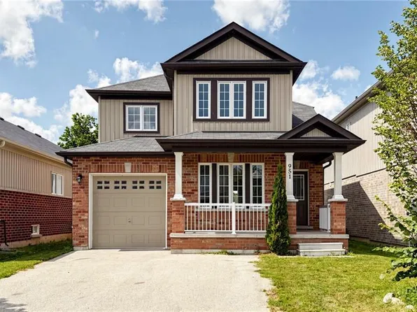 951 Adams Ave S, North Perth, ON N4W 0E6