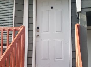 923 E Marine View Dr UNIT A, Everett, WA 98201