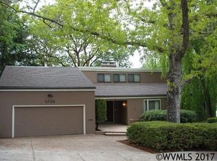 2735 Holiday Dr S, Salem, OR 97302