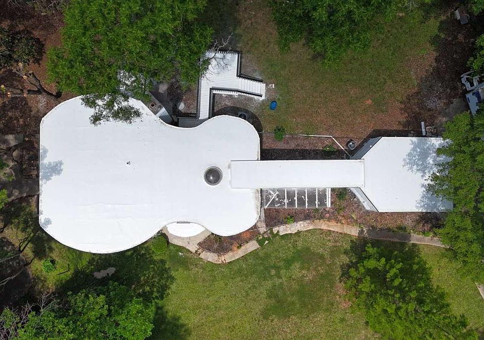 1st image of 115 Wilkins Rd