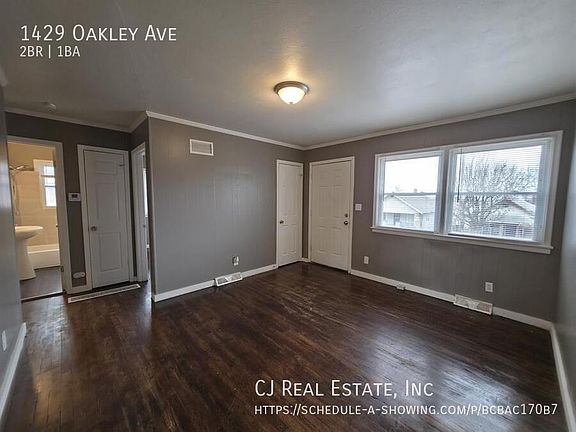 2nd image of 1429 Oakley Ave