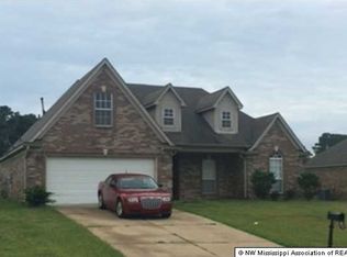 4393 Louden Dr, Horn Lake, MS 38637