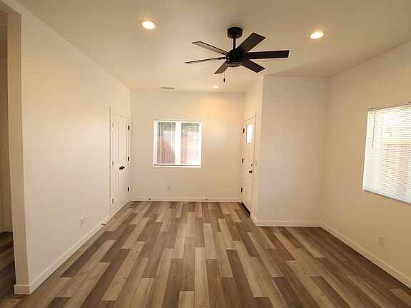 3rd image of 66 College Dr #72