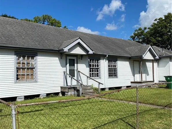 444 Pailet Ave, Harvey, LA 70058