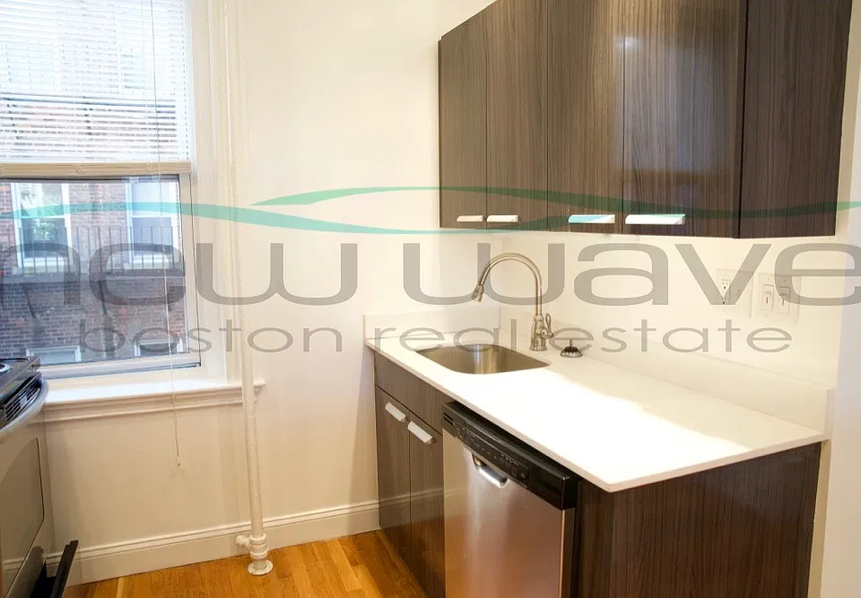 19 Queensberry St #11