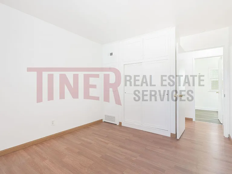 3413 Windsor Dr — Photo 13